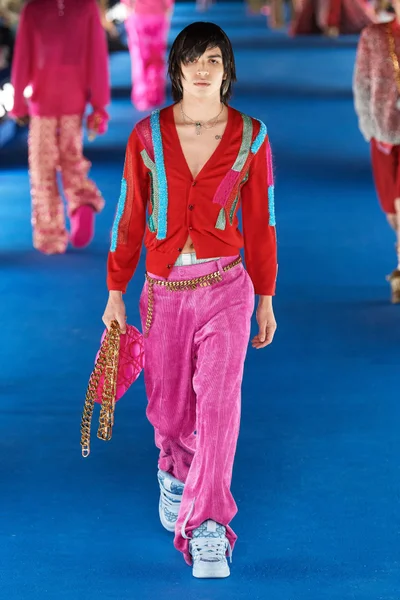 Look 31